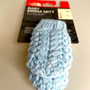 The North Face infant mittens light blue size XXS